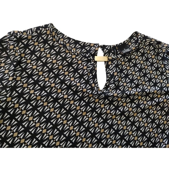 New Directions Asymmetrical Top with Rolled Tab Sleeves Side Slit Womens Small - Picture 3 of 7